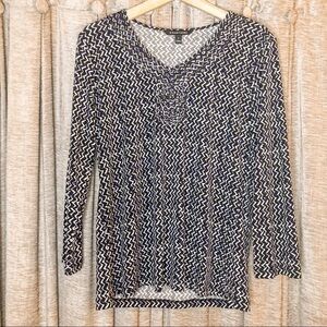 41 Hawthorn Black & Blue Printed Three Quarter Sleeve Knotted Neck Top Medium